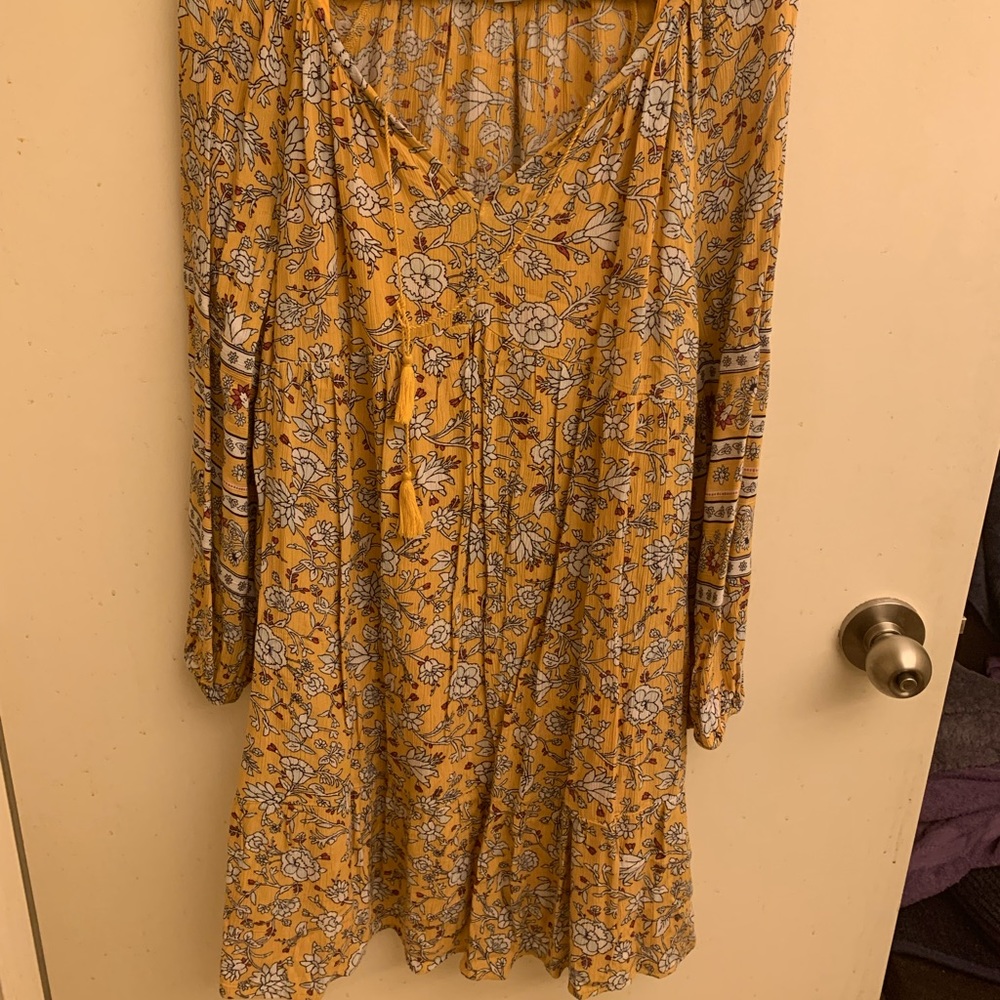 Old Navy yellow tunic floral dress with yellow slip. Size large. Never worn